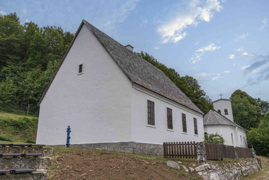 Croacia - Smiljan 01 - Centro Conmemorativo Nikola Tesla - casa natal